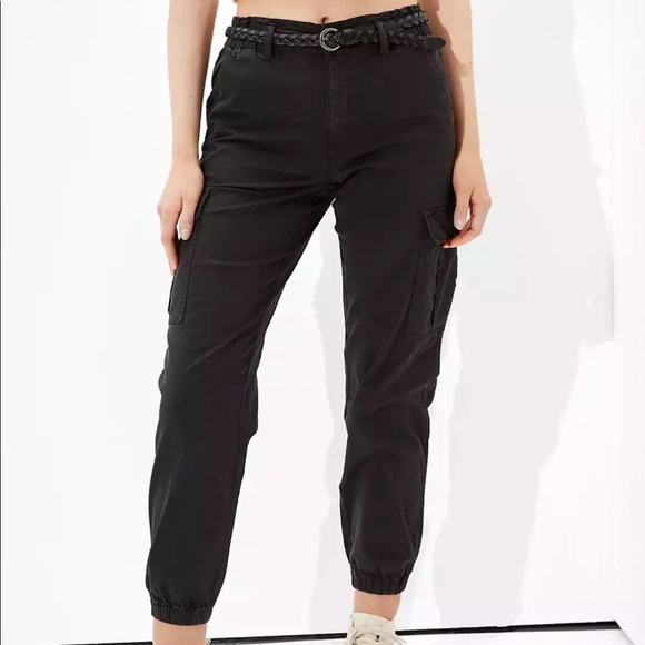 AE Relaxed Mom Jogger Pant - Picture 4 of 5